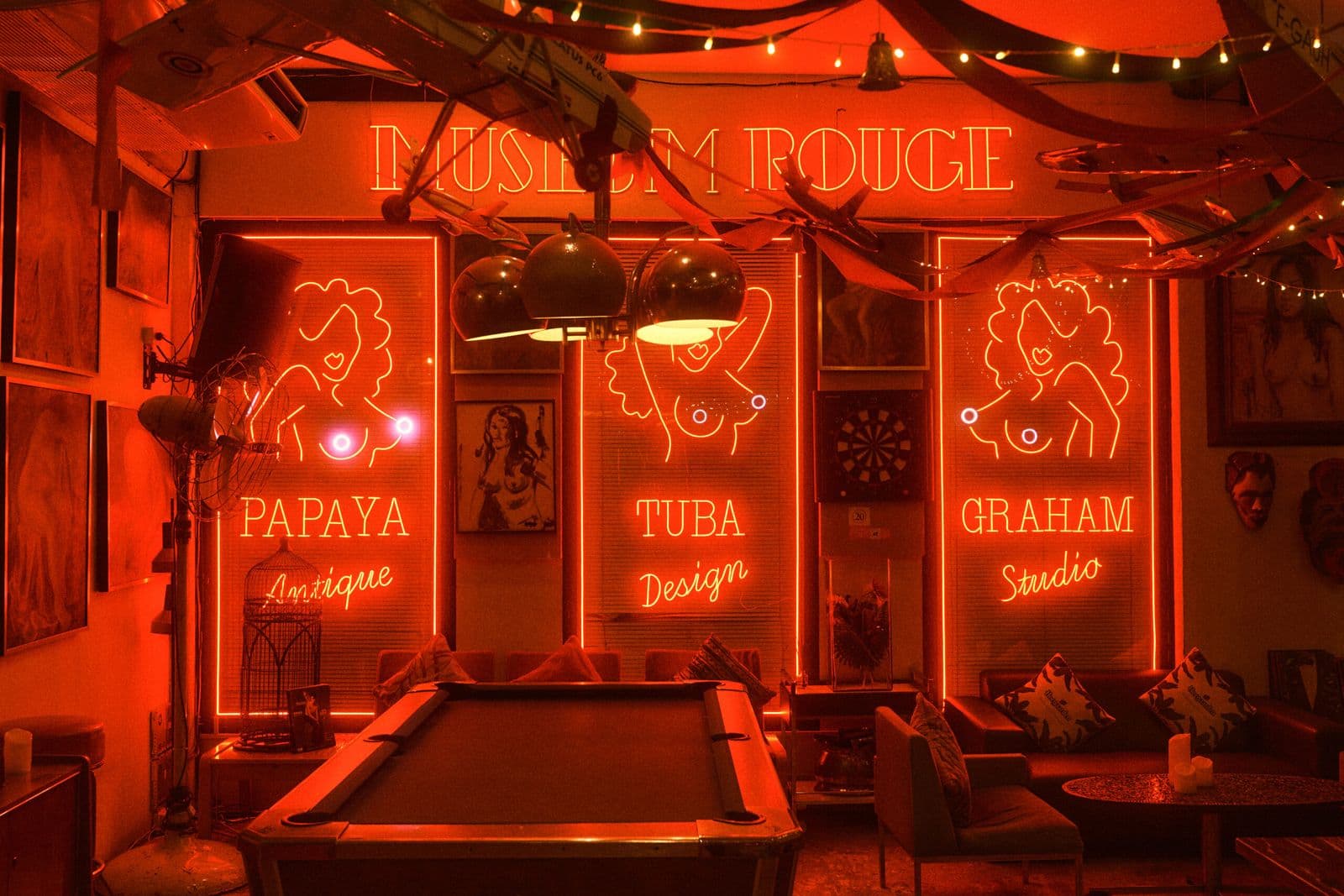 TUBA Bar & Restaurant